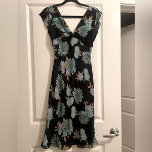 Vintage speechless floral midi dress. Size XS